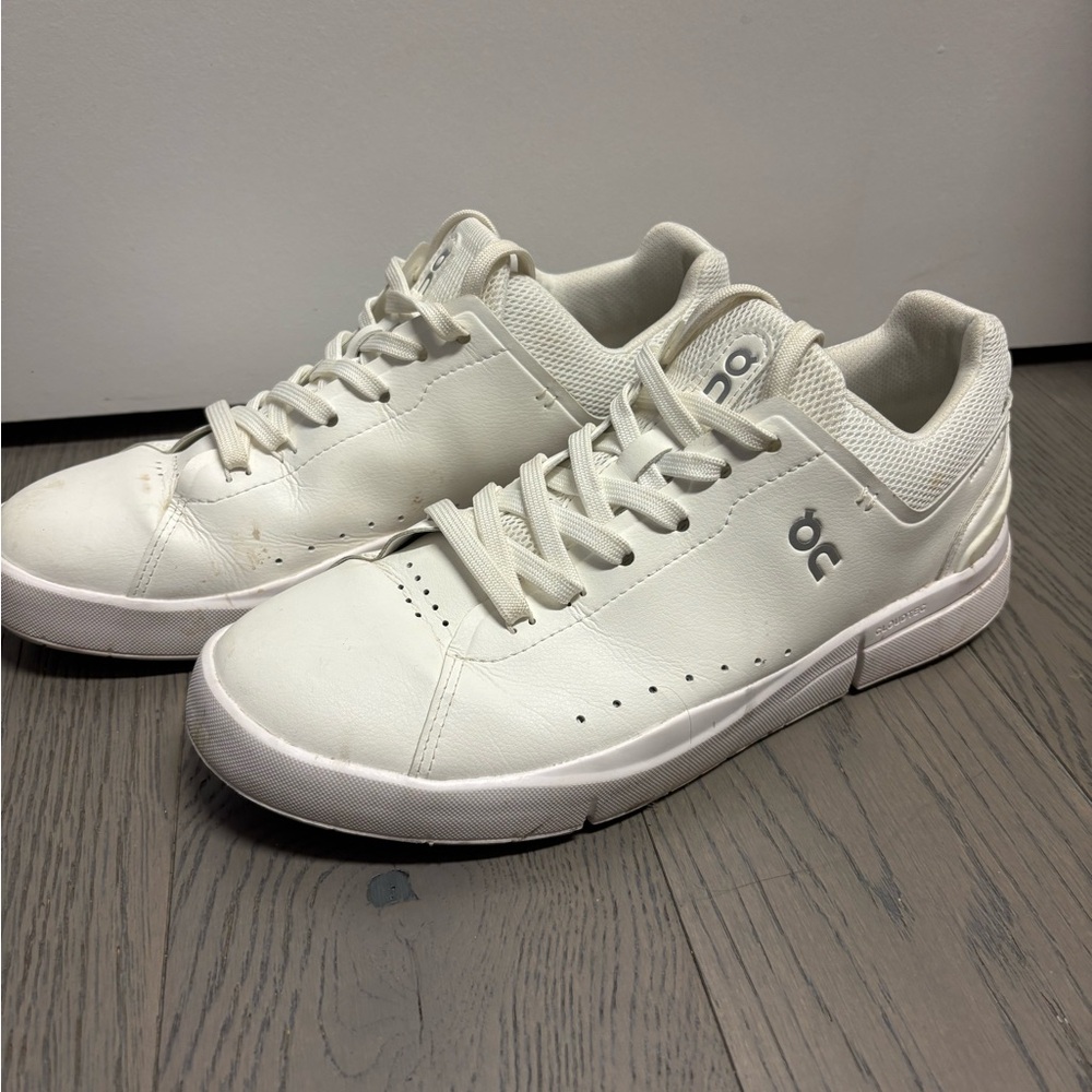 On Cloud Rodger Advantage White Leather Sneakers
